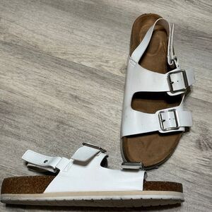 White sandals women's‎ size 10